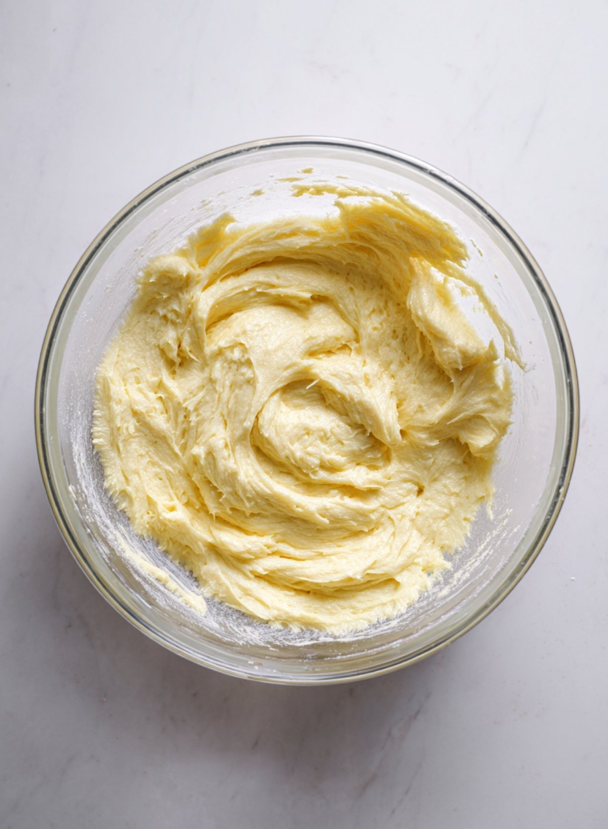 Préparation de la pâte du gâteau minute vendéen avant ajout des blancs en neige