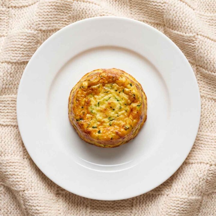 Part de flan de courgettes fondant